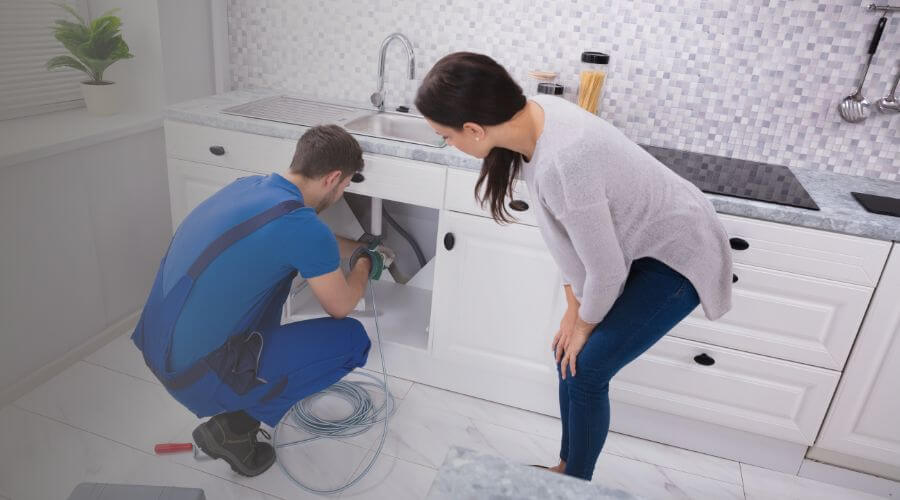 Local annual plumbing maintenance in Gladstone, NM